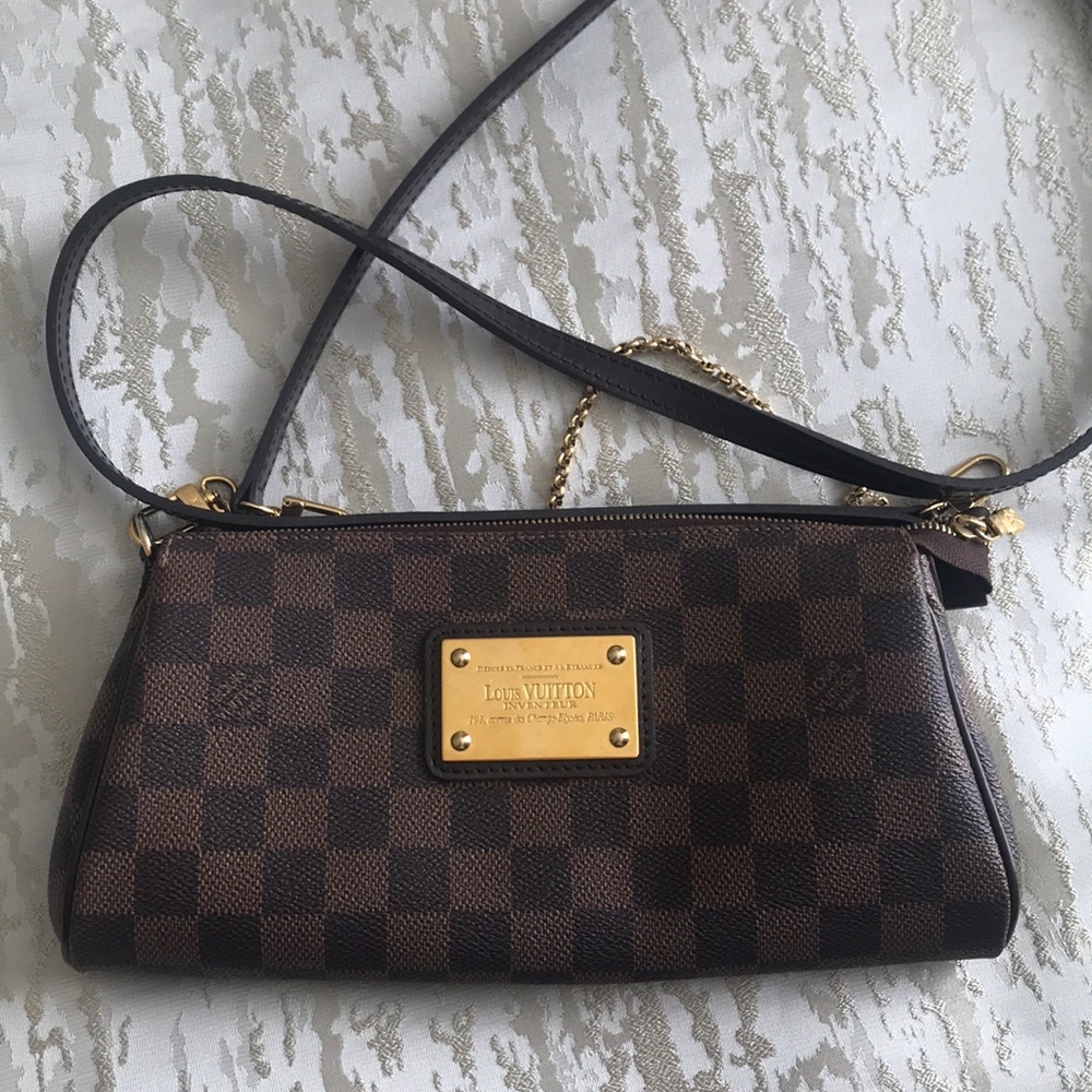 Louis Vuitton Eva Clutch